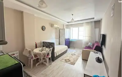 MEVLANA MAHALLESINDE MERKEZI KONUMDA EŞYALI KIRALIK 1+0