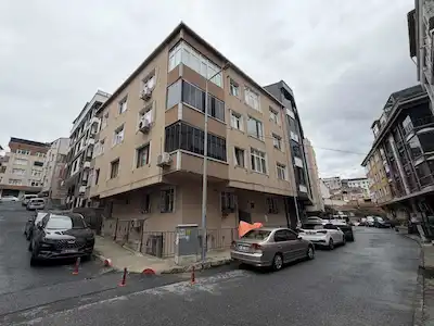 RE/MAX PRO YUSUF’TAN GAZİOSMANPAŞA’DA 3+1 | BALKONLU KİRALIK DAİRE
