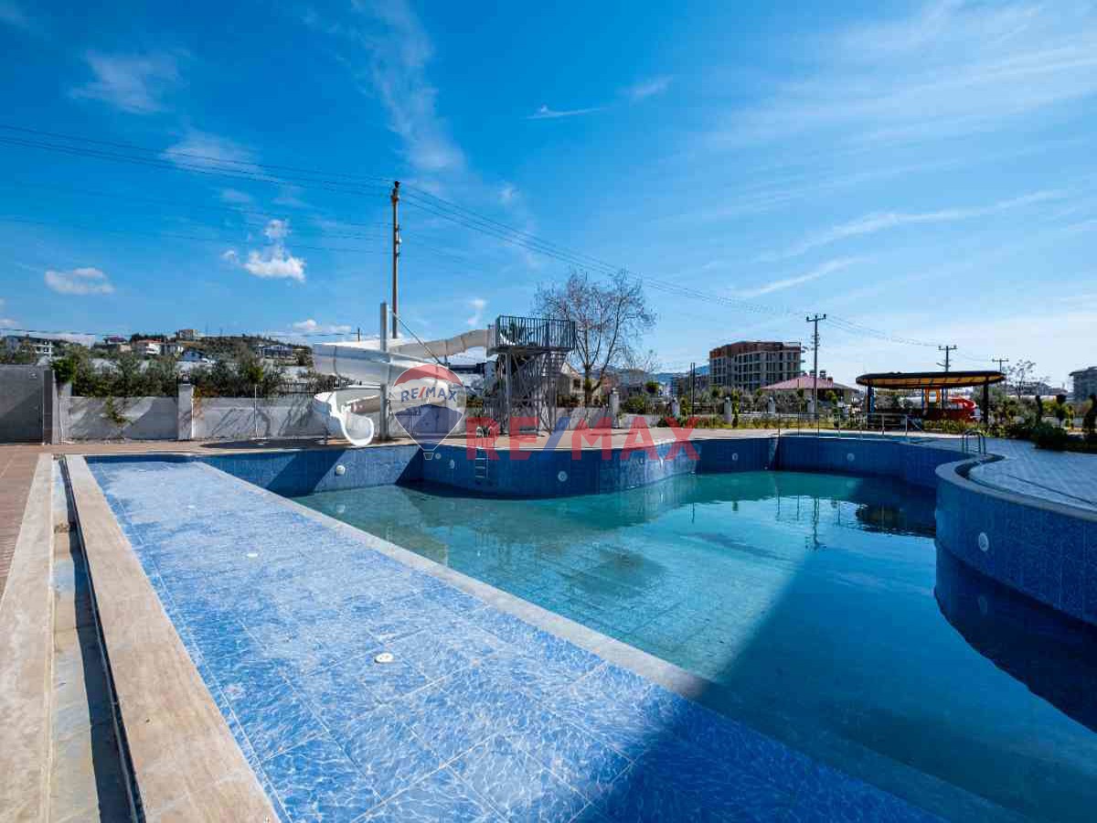 GAZIPAŞA PAZARCI'DA SATILIK ULTRA LÜX 1+1 EŞYALI FAMILY PARK