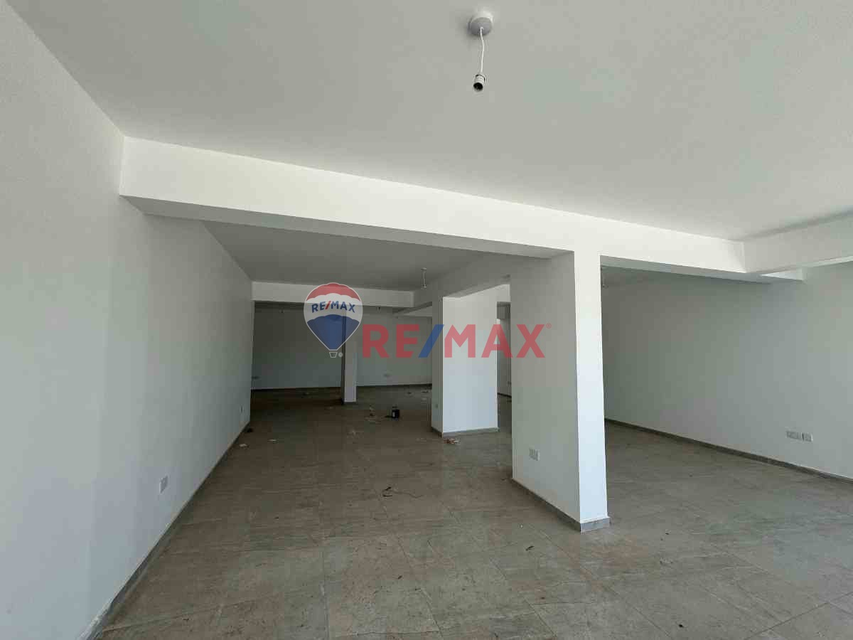 YENİBOĞAZİÇİ'NDE KİRALIK DÜKKAN !!!