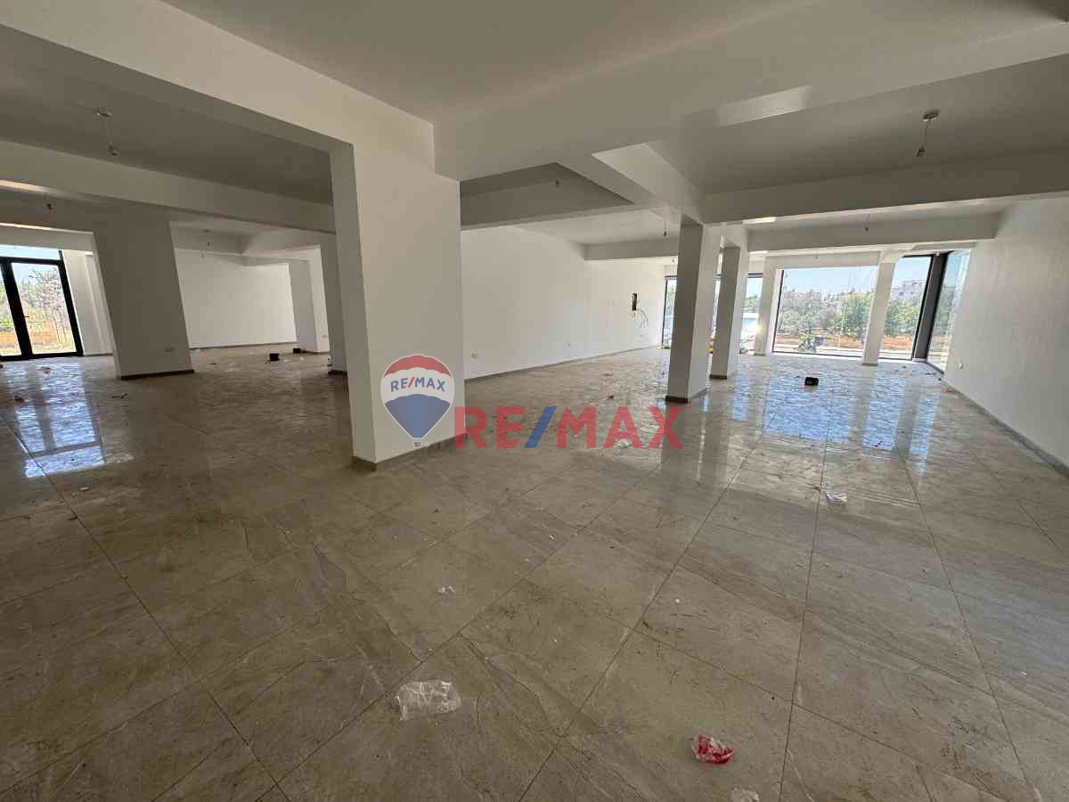 YENİBOĞAZİÇİ'NDE KİRALIK DÜKKAN !!!