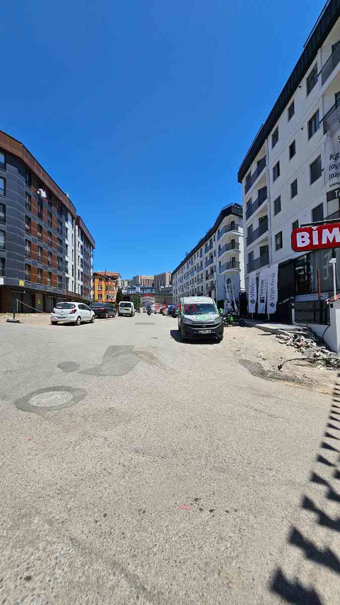 İSTANBUL, MALTEPE, BAŞIBÜYÜK'TE BÜYÜK LÜKS 2+1 KİRALIK DAİRE