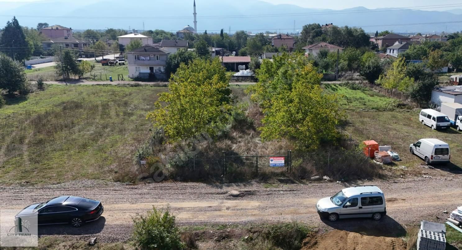 İZMİT KARTEPE'DE HARİKA KONUMDA YOLA CEPHE İMARLI ARSA