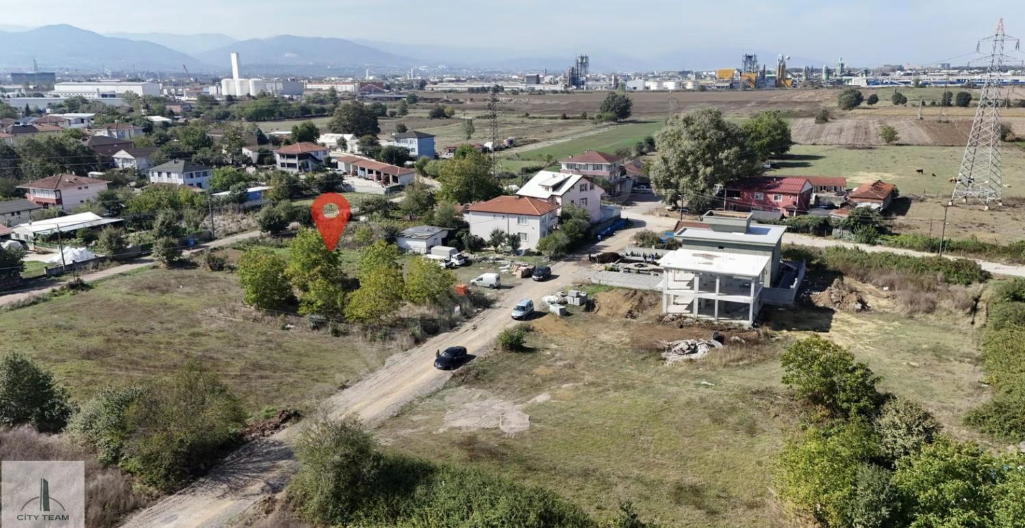 İZMİT KARTEPE'DE HARİKA KONUMDA YOLA CEPHE İMARLI ARSA