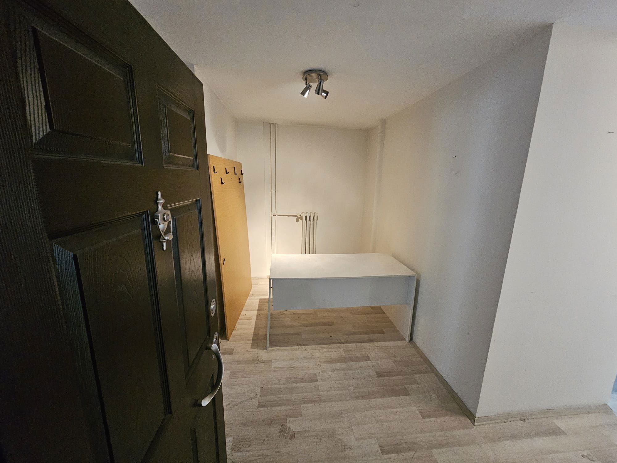 KIZILAY KOCATEPE BAYINDIR SOKAKTA YAPILI 2+1 SATILIK DAIRE