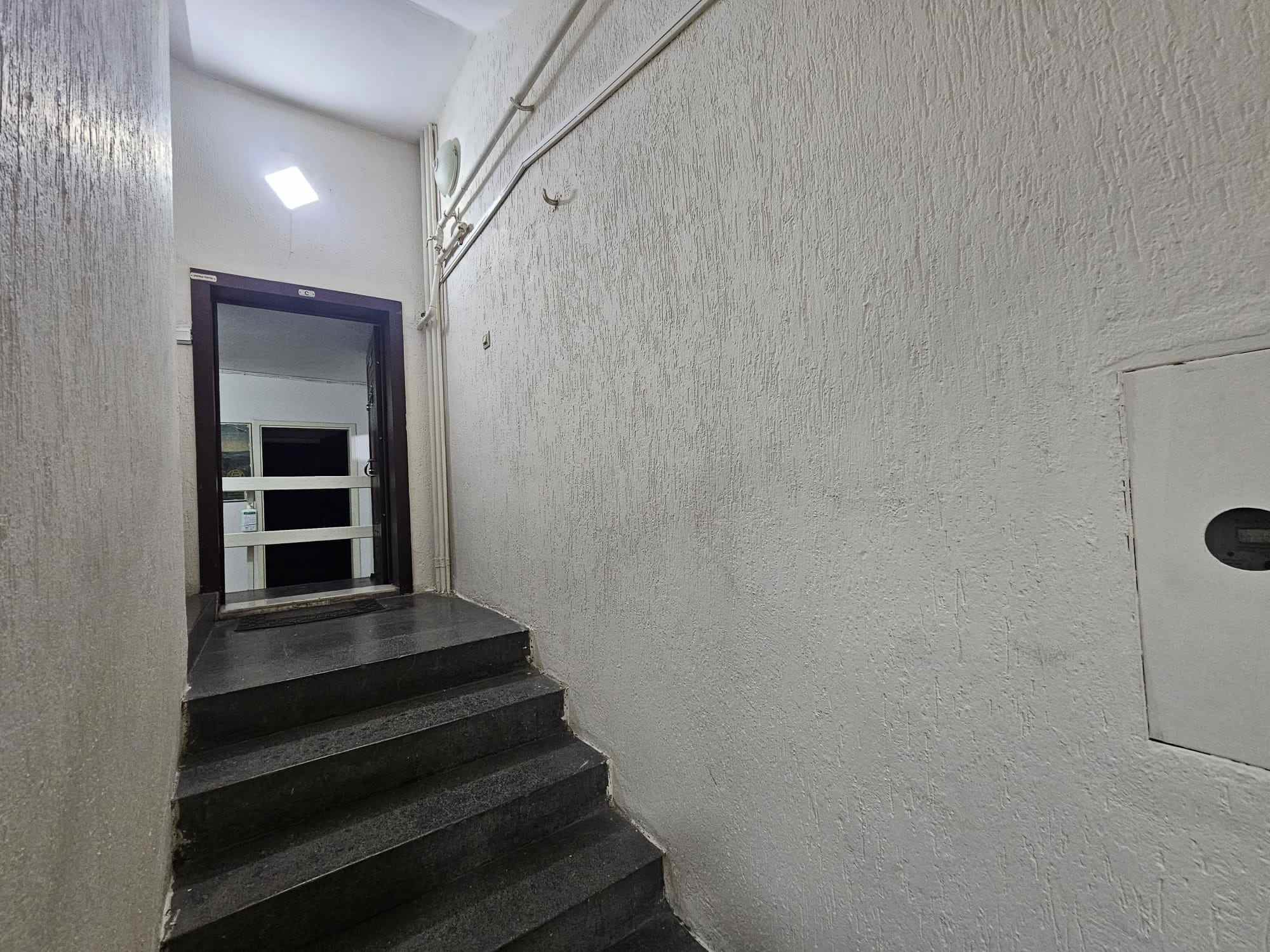 KIZILAY KOCATEPE BAYINDIR SOKAKTA YAPILI 2+1 SATILIK DAIRE