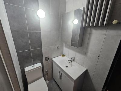 KIZILAY KOCATEPE BAYINDIR SOKAKTA YAPILI 2+1 SATILIK DAIRE