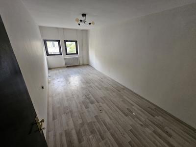 KIZILAY KOCATEPE BAYINDIR SOKAKTA YAPILI 2+1 SATILIK DAIRE