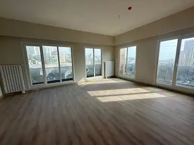 SELF İSTANBUL KARDEN SİTESİNDE MÜTHİŞ KONUMDA SATILIK 4+1 DAİRE