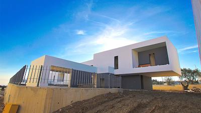 REMAX BEYAZ BADEMLİ’DE 628 M² BAHÇELİ,HAVUZLU ULTRA LÜKS 2 KATLI VİLLA DOĞANIN KALBİNDE ÖZEL PROJE