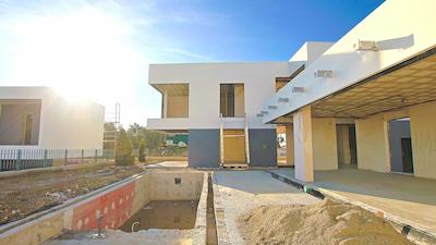 REMAX BEYAZ BADEMLİ’DE 628 M² BAHÇELİ,HAVUZLU ULTRA LÜKS 2 KATLI VİLLA DOĞANIN KALBİNDE ÖZEL PROJE