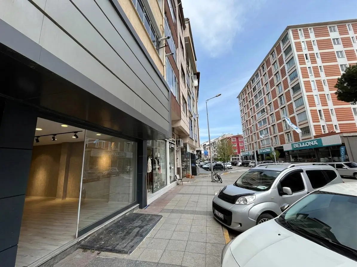 BİGA İSTİKLAL CADDESİ  600M2 SATILIK 3 KATLI TİCARİ DÜKKAN YATIRIM FIRSATI!!