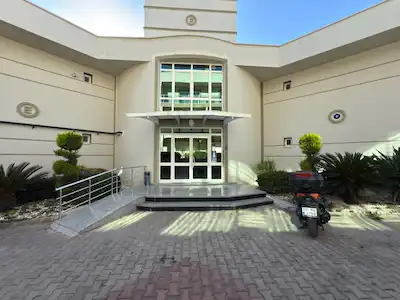 KUŞADASI LENA PARK RESİDENCE 1+1 DENİZ MANZARALI...