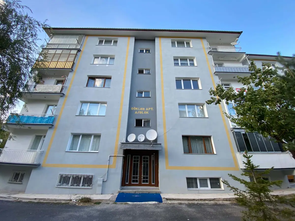 REMAX ARTIS'DEN YENIŞEHIR'DE KIRALIK 3+1 DAIRE