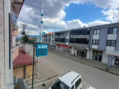 REMAX MAVİDEN KARAPÜRÇEK MERKZDE A 101 ÜSTÜNDE 3+1 YENİ DAİRE
