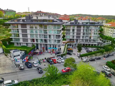 KOÇ ÜNI EN İYI SITESI AYA SARIYER LÜKS EŞYALI ARAKAT KIRALIK 2+1