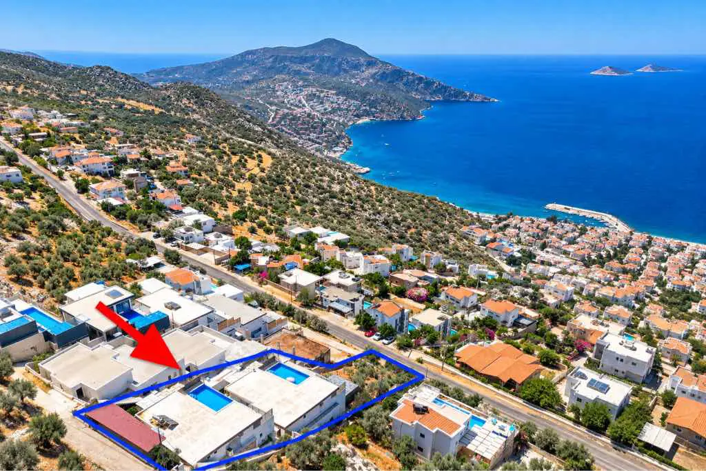 3 ADET VİLLA  HEMDE BU FİYATA !!! KALKAN DENİZ MANZARALI KUPON VİLLA