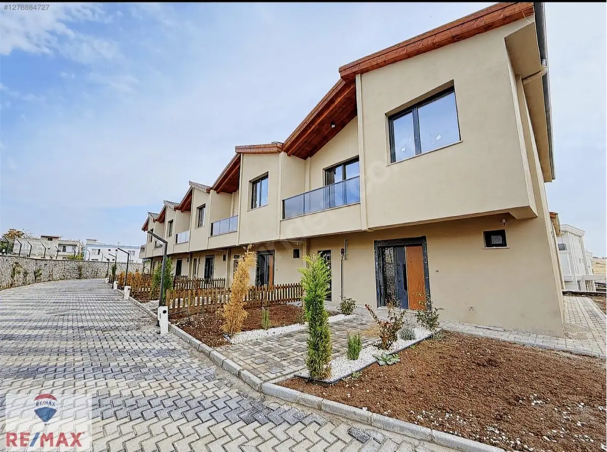 SEYRANTEPE SİLVAN FAKÜLTE YOLU BABYLON LOFT 2+1 MÜSTAKİL LOFT