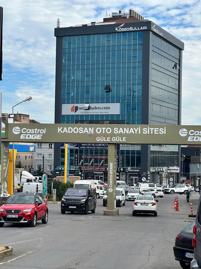 DUDULLU ORGANİZE SAN BÖLGESİNDE TABELA DEĞERİ YÜKSEK PLAZA KATI