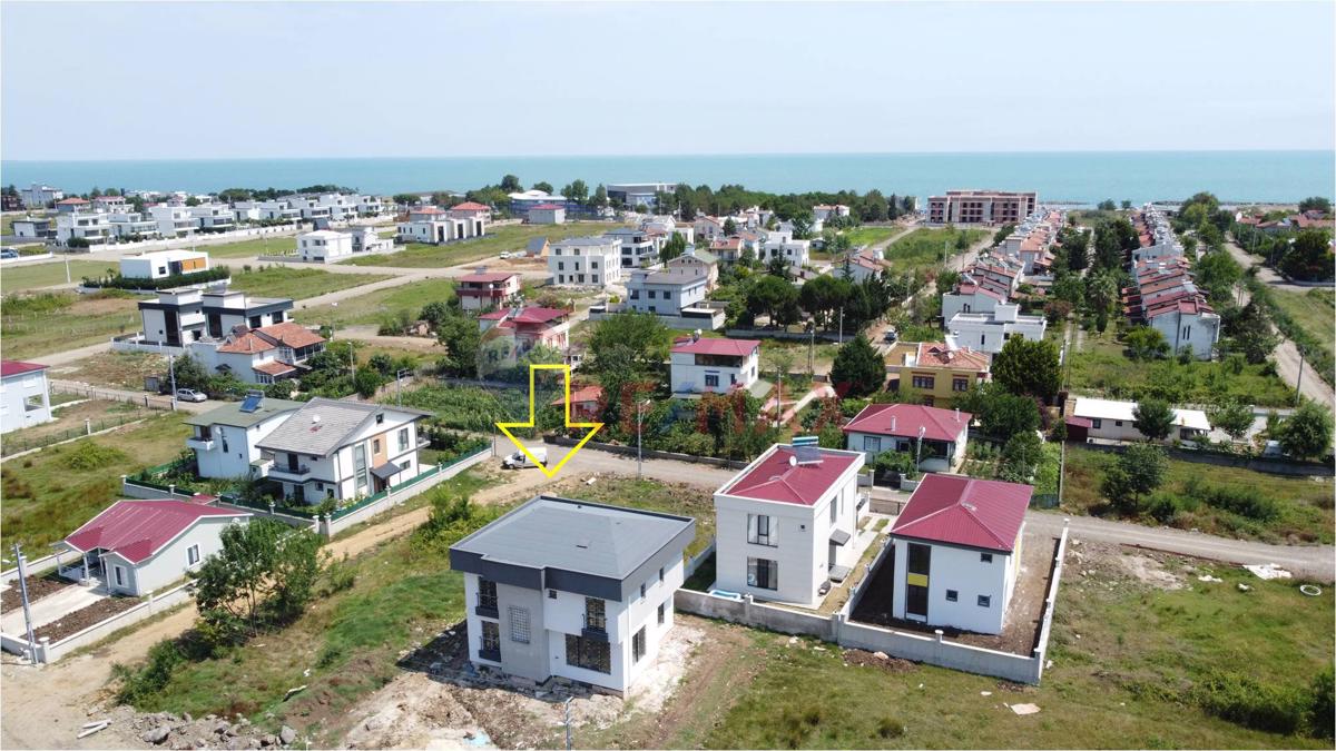 TAFLAN SINIRINDA ERENKÖYDE SAHILDE FIRSAT VILLA ARSASI