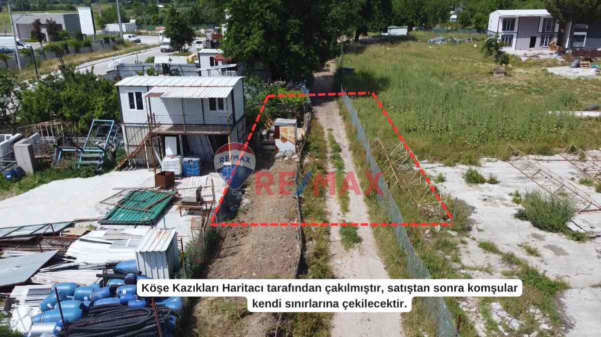 REMAX BEYAZ DEMİRTAŞ CUMHURİYET YOLA YAKIN 353 M2 TEK TAPU TARLA