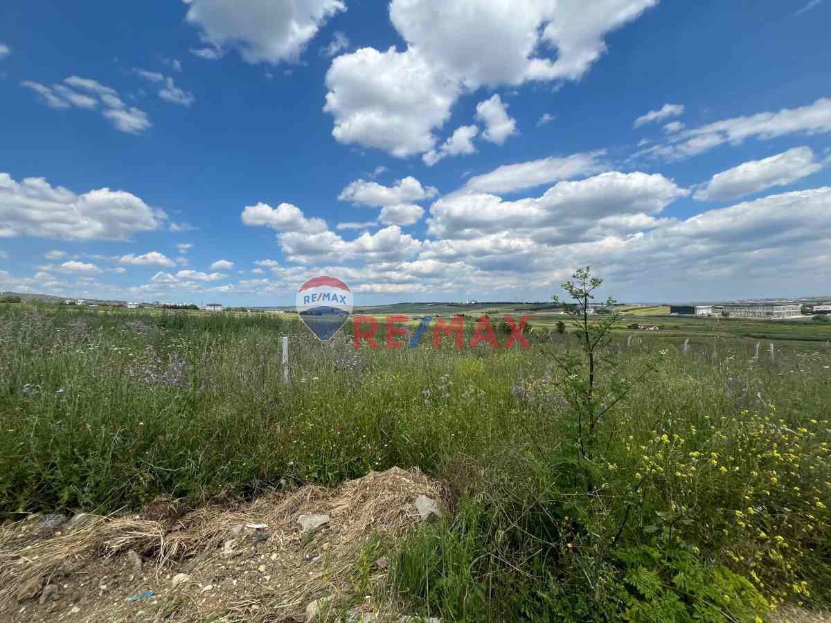 SİLİVRİ SANCAKTEPE'DE VİLLA İMARLI 652M2 SATILIK ARSA