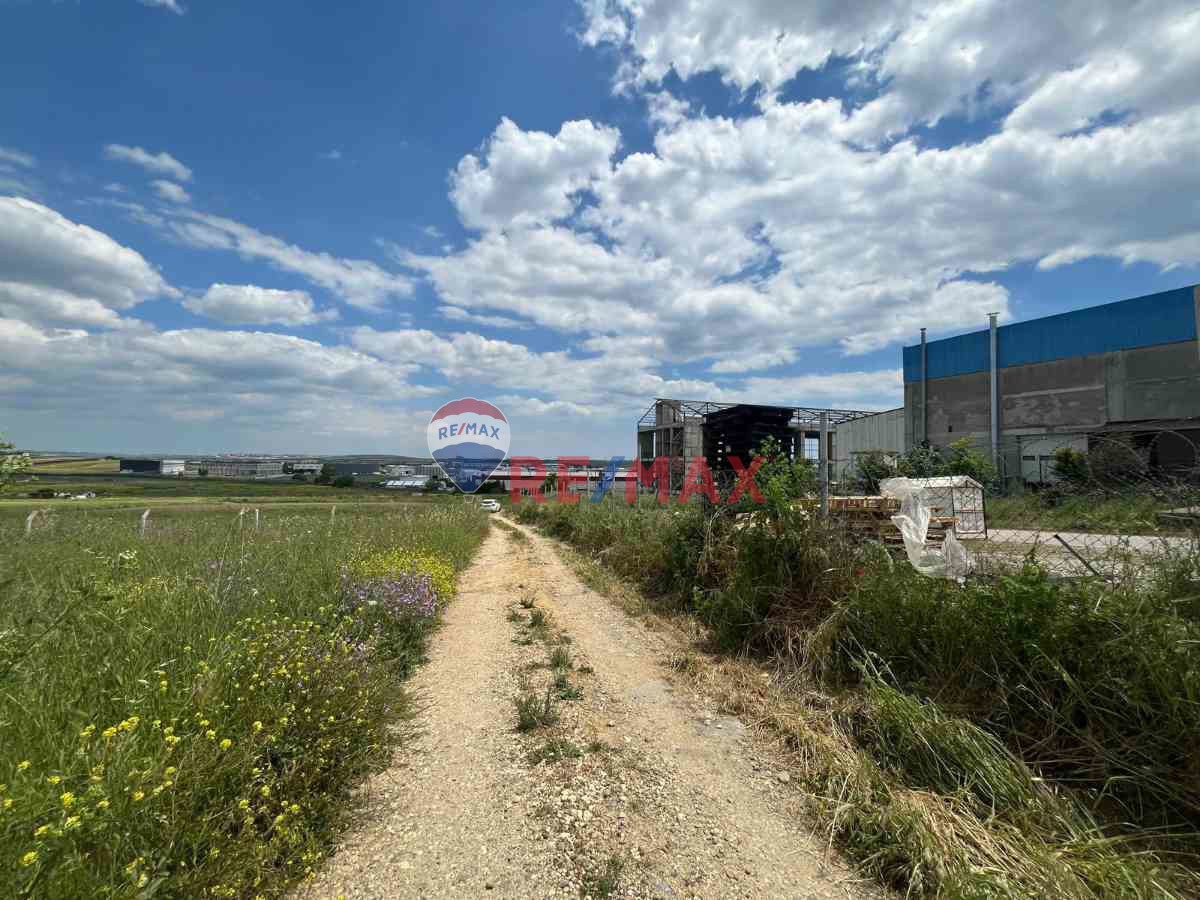 SİLİVRİ SANCAKTEPE'DE VİLLA İMARLI 652M2 SATILIK ARSA