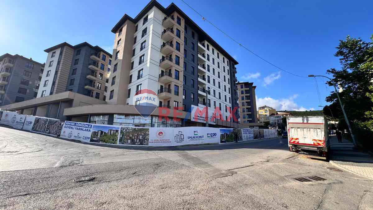 ESENKENT MAHALLESİ İNCİ PARK SİTESİ MERKEZİ KONUM 3+1