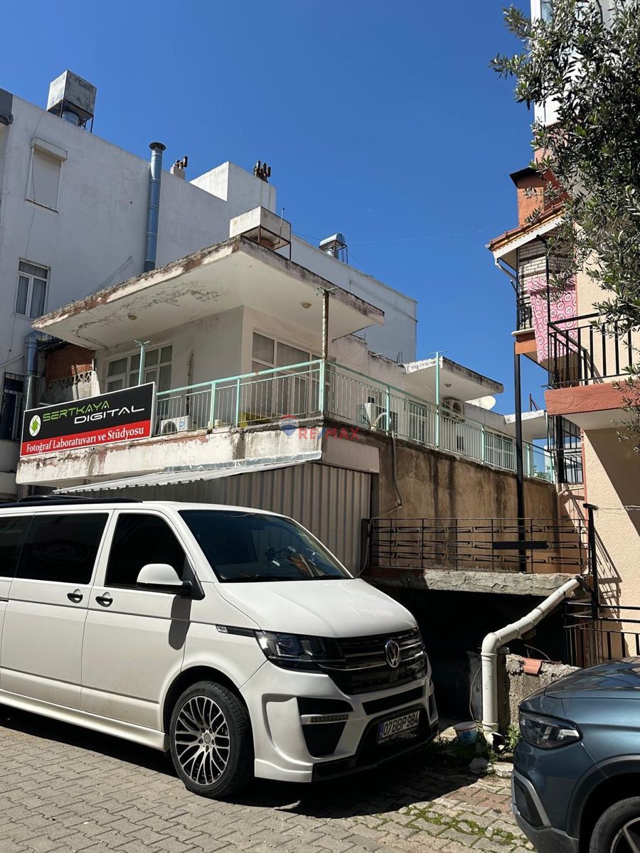 MANAVGAT AŞAĞI HİSARDA KOMPLE SATILIK BİNA