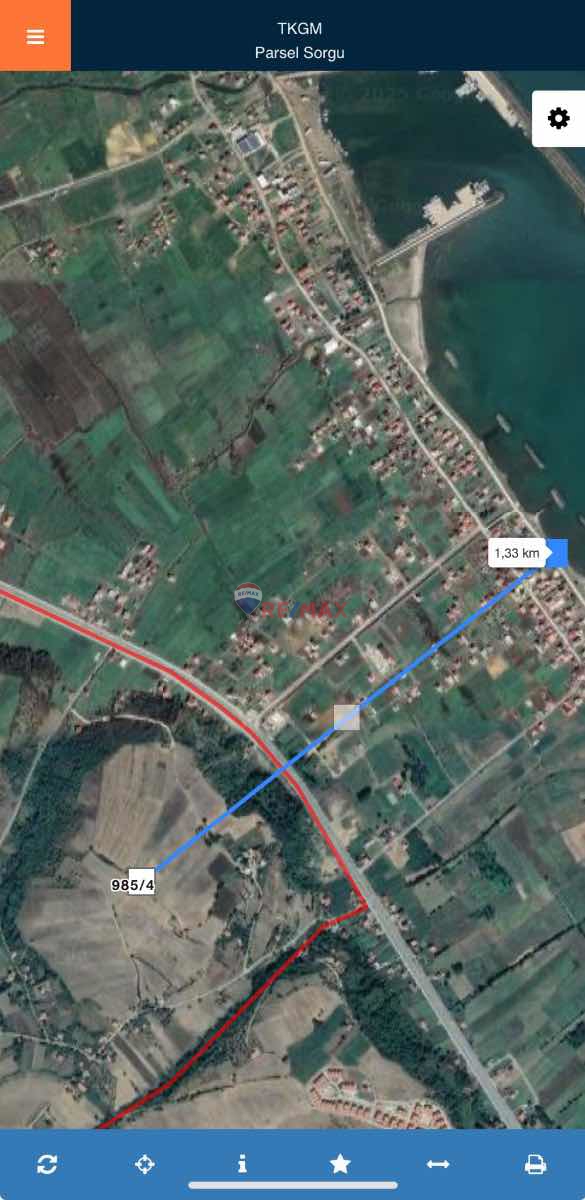 TAŞKELİK'TE BÖLÜNEBİLİR 906M2 DENİZ MANZARALI İKİ VİLLALIK ARSA