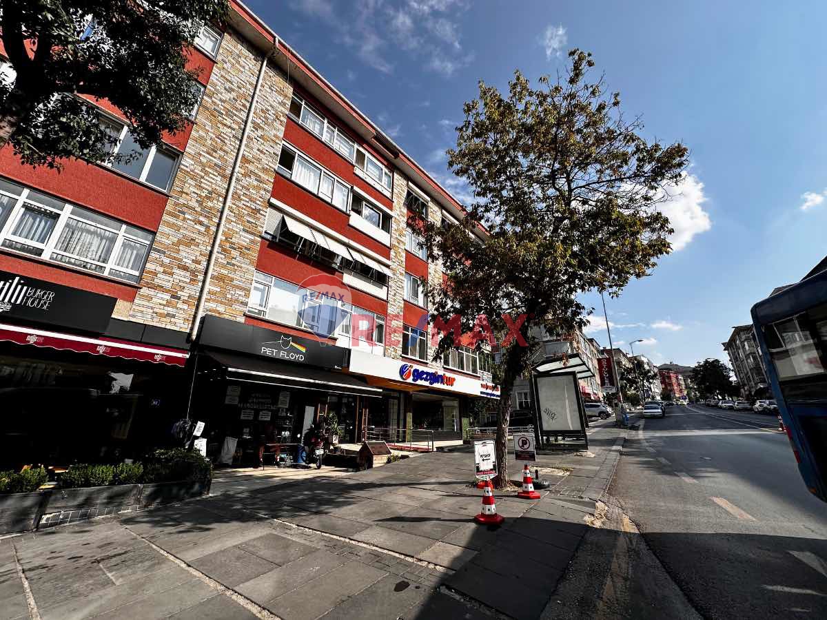 ÇANKAYA HOŞDERE CADDESİ ÜZERİ ASANSÖRLÜ 3+1 KİRALIK DAİRE