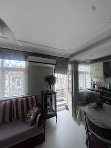 KARŞIYAKA ÇARŞI'DA 2+1 EŞYALI KIRALIK DAIRE