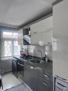 KARŞIYAKA ÇARŞI'DA 2+1 EŞYALI KIRALIK DAIRE