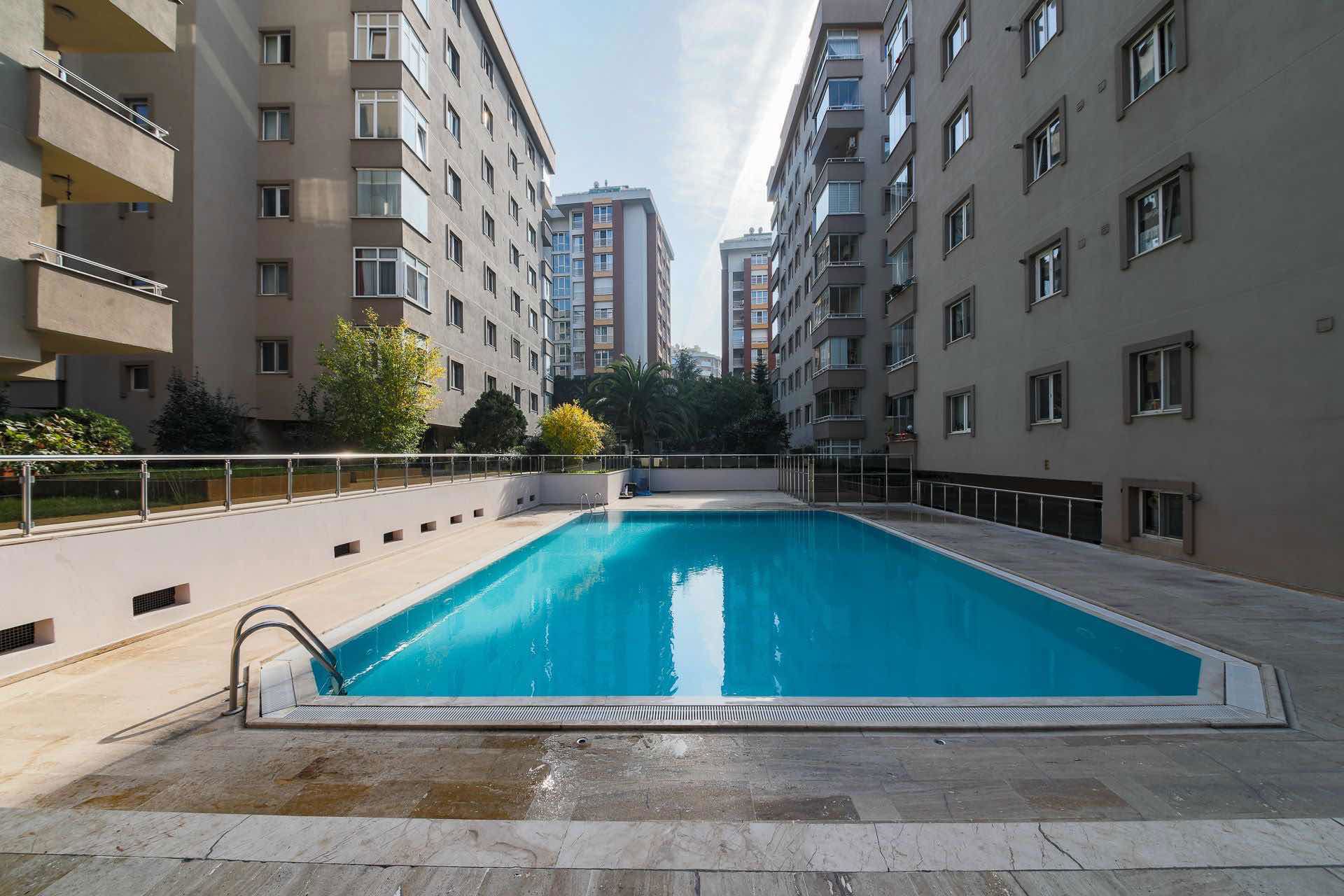 ATAPOL SİTESİNDE LÜKS MİMARİ TASARIMLI DUBLEX