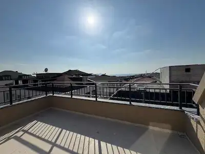 KÜÇÜKYALI ÇINAR MH.' NDE DENİZ MANZARALI GENİŞ TERASLI SATILIK SIFIR 4+1 DUBLEKS DAİRE