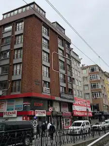 REMAX FIRTINADAN TRAMVAY DURAĞI DIBINDE SIFIR 3+1 DAIRE