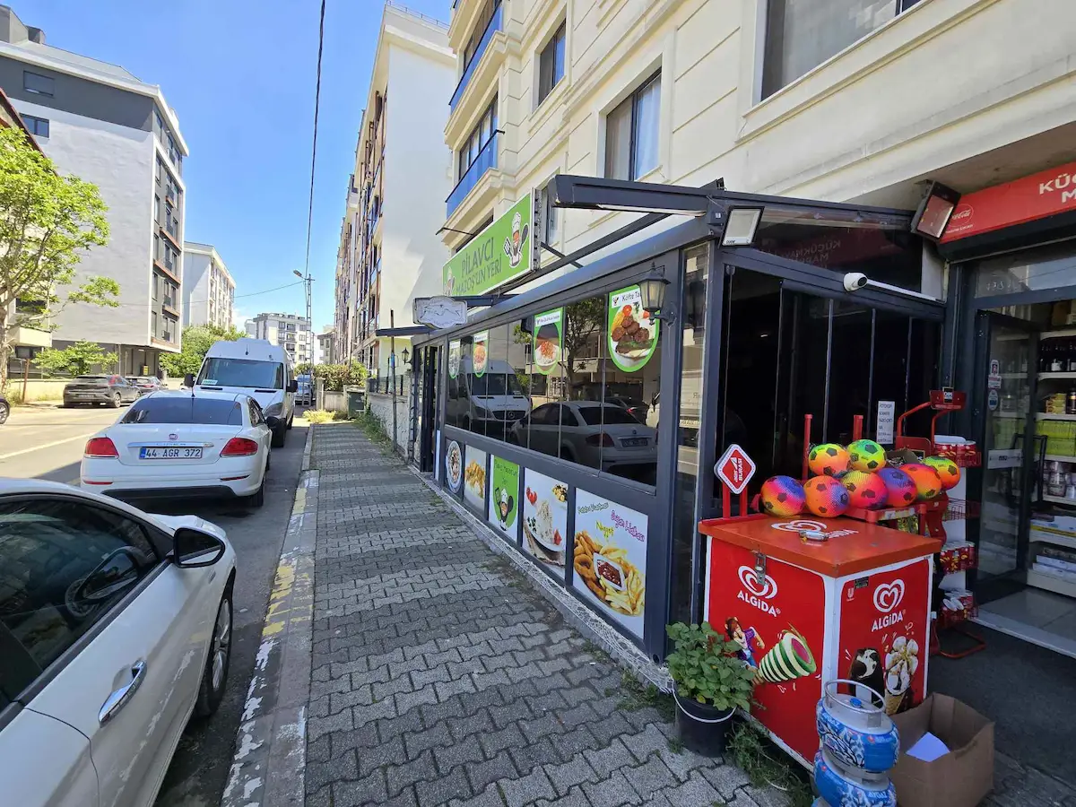 TUZLA İSTASYON SATILIK- DEPOLU DÜKKAN