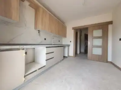 REMAX DOĞU AKSARAY 3.ETAP 3+1 KİRALIK DAİRE