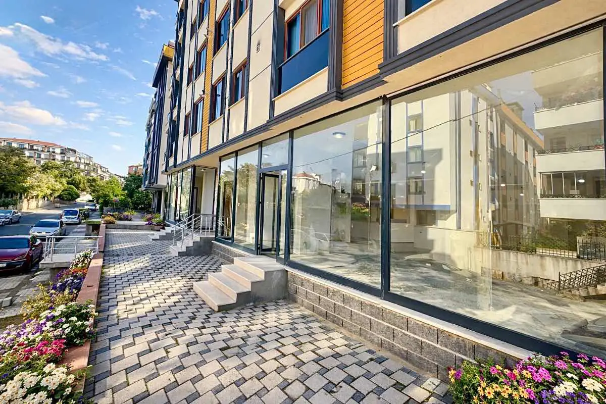 EKŞİOĞLU'NDA NET 150 M2 YENİLENMİŞ İKİ KATLI KİRALIK OFİS-DÜKKAN