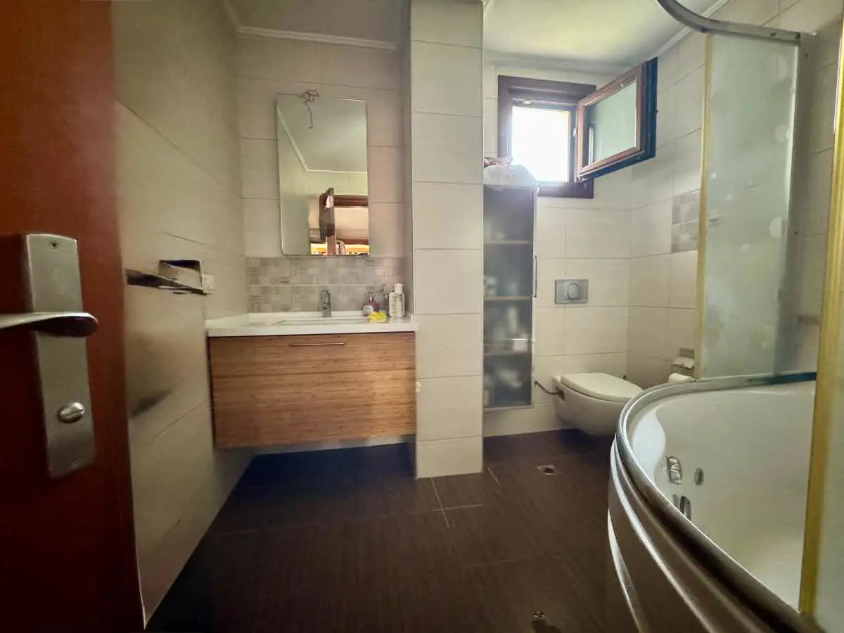 Property image 63
