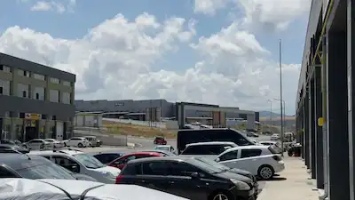 ATAKUM ÇOBANÖZÜ’NDE TOYBELEN SANAYİ GİRİŞİNDE KİRACILI SATILIK DÜKKAN