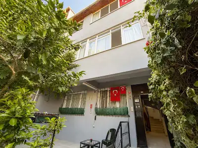 MALTEPE ESENKENT METROYA YAKIN | AİLE BİNASINDA YENİLENMİŞ 3+1