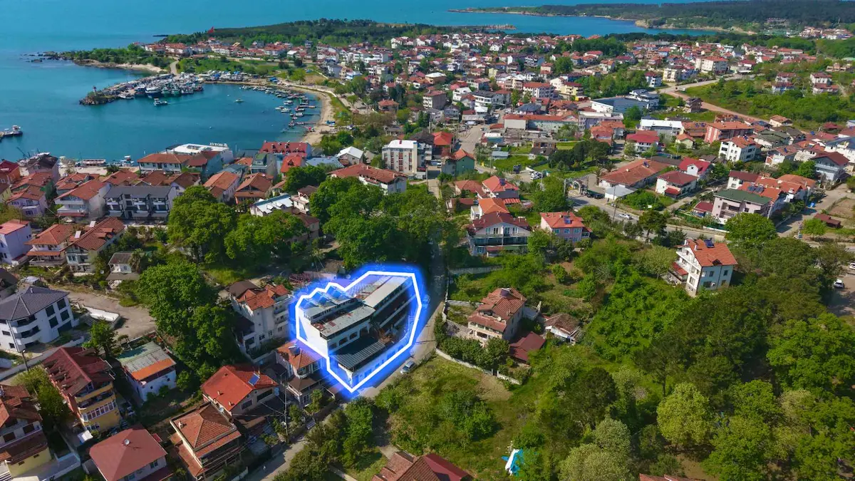 KANDIRA KEFKENDE DENİZE 1 DK UZAKLIKTA 5 KATLI SATILIK PANSİYON