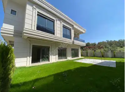 REMAX ÖZGÜR'DEN YAMAÇTEPE'NİN GÖZDESİ ORMANA SIFIR SATILIK VİLLA
