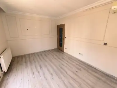 ÜMRANIYE ÇAKMAK'TA METROYA YÜRÜME MESAFESINDE 2+1 KIRALIK DAIRE