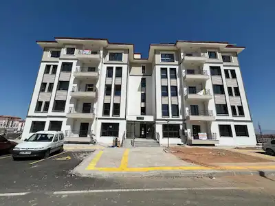 ÇAMURLUK TOKİ'DE 3+1 KİRALIK DAİRE