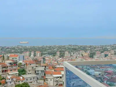 İZMIR NARLIDERE NARLI MAH. DENIZ MANZARALI 150 M2 3+1 DAIRE