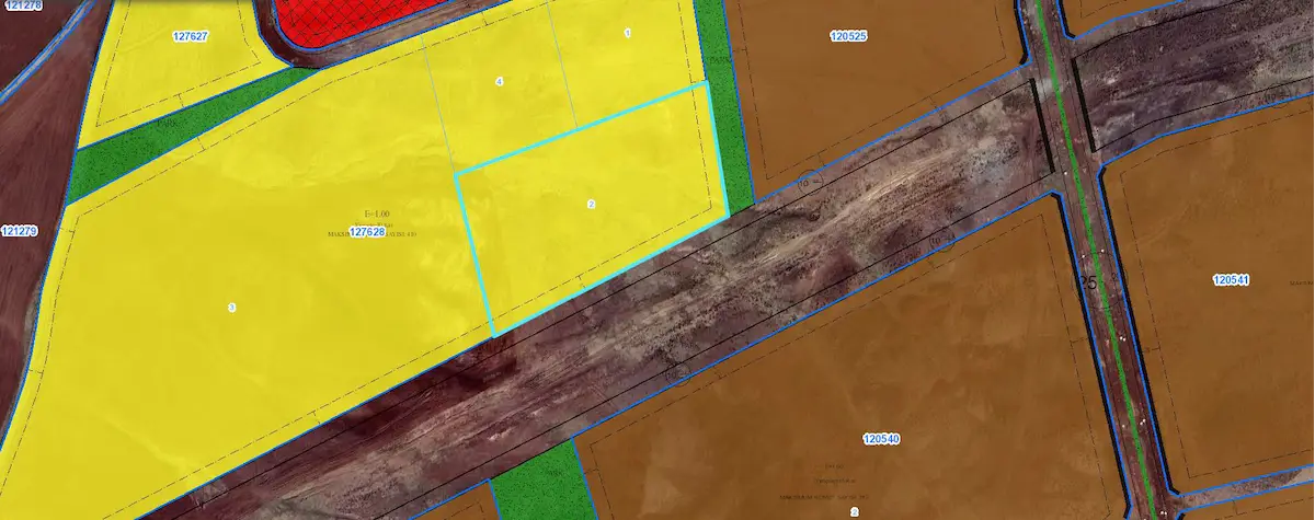 1+1 DAIRE GETIRILI SATILIK ARSA