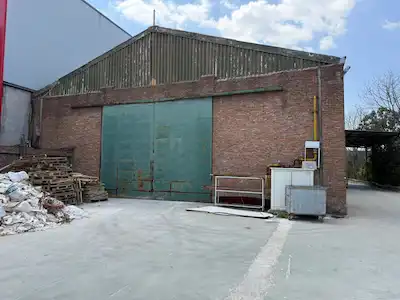 BACALI SANAYİ 1400 M2 KİRALIK ENDÜSTRİYEL BİNA