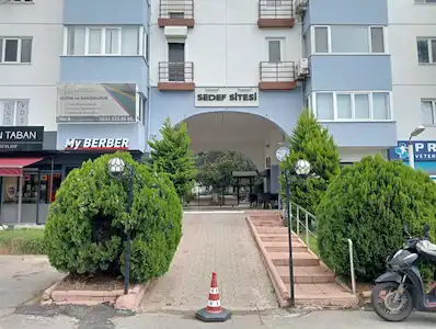 SEDEF SİTESİ 3+1 YÜKSEK GİRİŞ